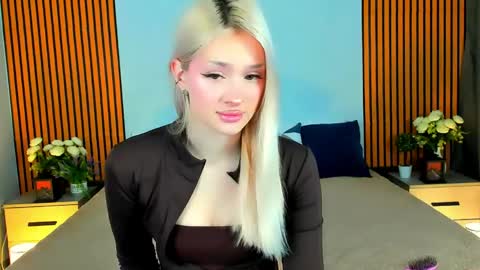 sugarwhisper online show from 04-15-26, 05:09