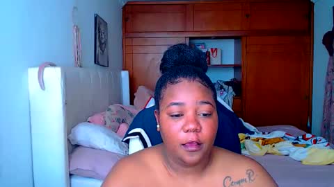 Cami   Back in 2 hours online show from 10-05-25, 07:23