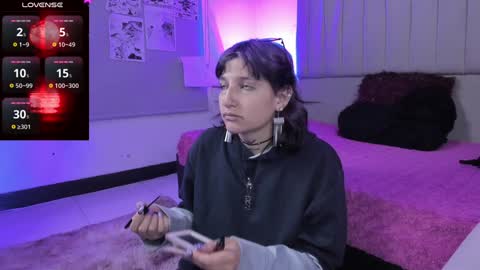    online show from 01-09-25, 12:19