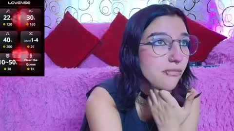    online show from 12-17-25, 05:41