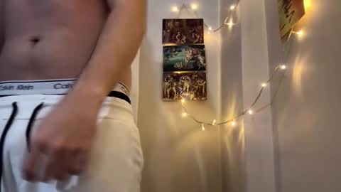 Niko online show from 10-22-25, 09:14