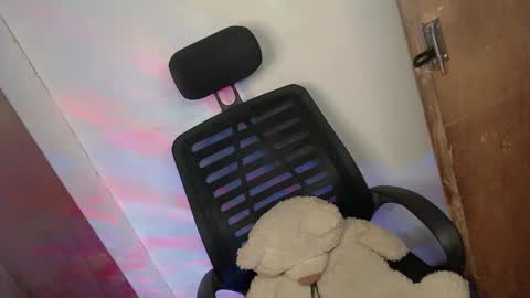 sultry_sirenxx online show from 02-23-25, 08:00