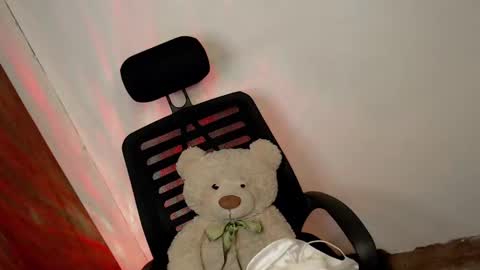 sultry_sirenxx online show from 03-08-25, 03:56