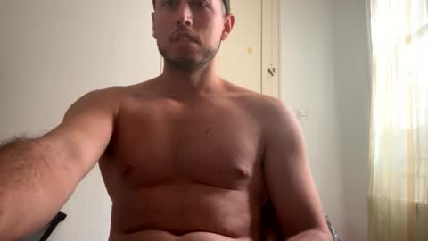 Snapshot of sumerlake chatting on 10-20-25, 12:49 youngmanstrips online show from 10-20-25, 12:49