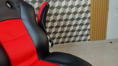 summer_______ online show from 10-22-25, 05:52