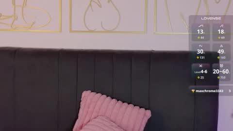 OnlyFans summer holiday online show from 11-09-25, 07:50