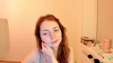 Summer Preston online show from 01-06-25, 01:53