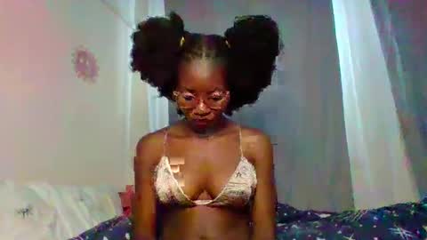 Snapshot of summerbuddy chatting on 12-12-24, 05:10 summerbuddy online show from 12-12-24, 05:10