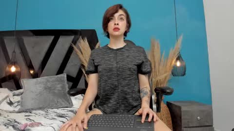 Summer online show from 12-10-24, 07:22