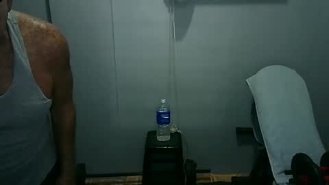 Snapshot of summerrknight chatting on 10-18-25, 12:02 Summerrknight online show from 10-18-25, 12:02