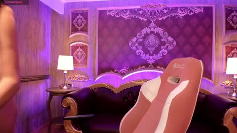 Snapshot of summerssangel chatting on 01-03-25, 02:54       -  - online show from 01-03-25, 02:54