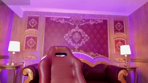 Snapshot of summerssangel chatting on 02-11-25, 09:42       -  - online show from 02-11-25, 09:42