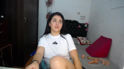 summer online show from 12-19-25, 01:56