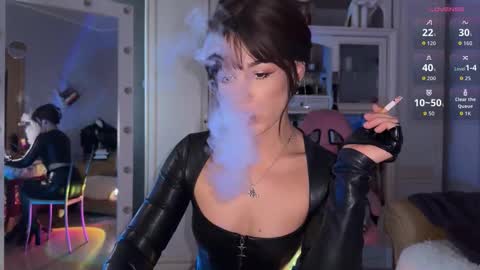 Miss Nelly online show from 10-18-25, 12:39