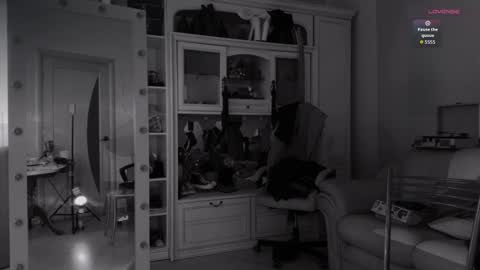 Miss Nelly online show from 03-15-26, 09:59