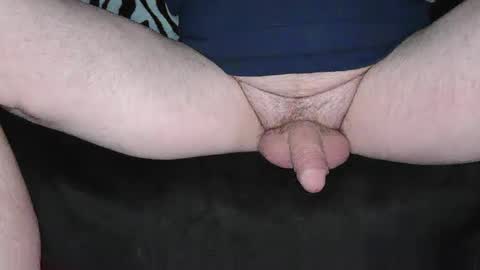 Snapshot of sundicksun chatting on 03-05-25, 05:08 s online show from 03-05-25, 05:08