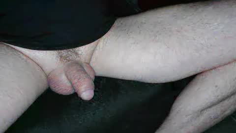 Snapshot of sundicksun chatting on 10-26-25, 05:02 s online show from 10-26-25, 05:02