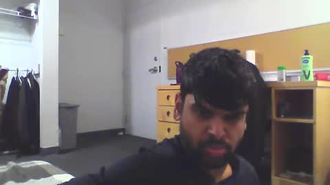 Snapshot of sundoog chatting on 11-23-25, 10:31 Sundoog online show from 11-23-25, 10:31