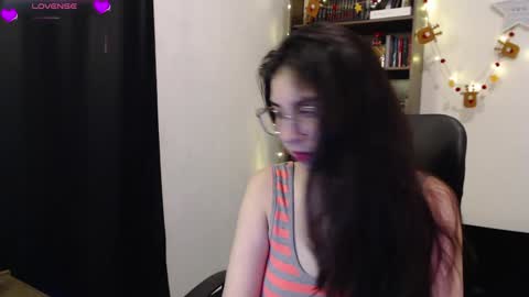  violetta  online show from 12-28-24, 01:39