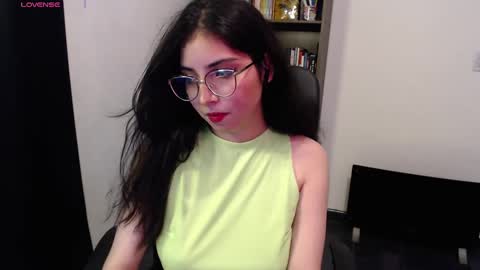  violetta  online show from 03-07-25, 04:35