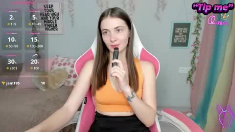 Snapshot of sunlight_kiss chatting on 02-25-26, 11:36 Jessika online show from 02-25-26, 11:36