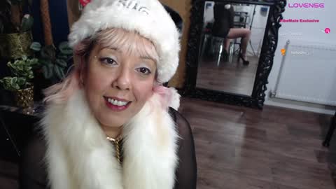 Sunni Knight online show from 12-08-24, 04:25