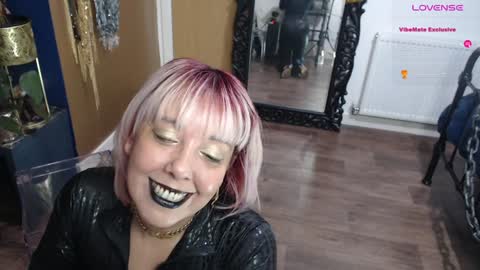 Sunni Knight online show from 01-28-25, 12:05