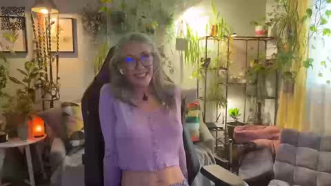 Hi Im Sunnie - Next show Friday August 1 online show from 09-23-25, 04:10