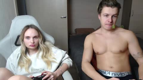 Alice and Sergey online show from 03-12-25, 04:24