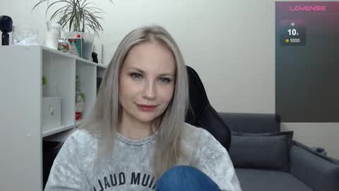 Naomi online show from 02-07-25, 08:10