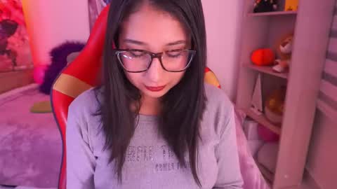 SUNNY online show from 12-17-25, 01:11