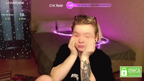 Snapshot of sunny_mood chatting on 01-04-25, 05:37 sunny mood online show from 01-04-25, 05:37