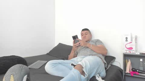 Christian Vanessa online show from 12-02-24, 05:59