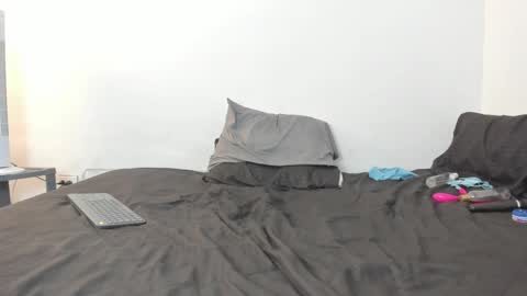 Christian Vanessa online show from 12-13-24, 09:52