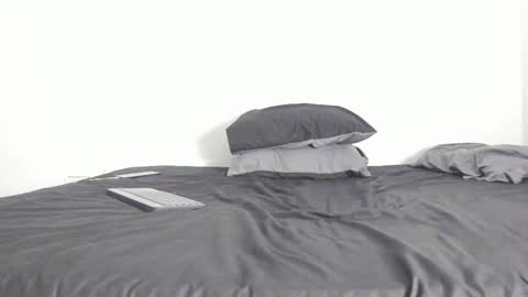 Christian Vanessa online show from 09-15-25, 01:16