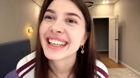 Snapshot of sunnyhathcox chatting on 12-03-25, 08:23 Christina online show from 12-03-25, 08:23