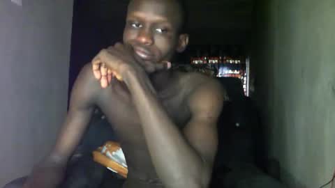 Sunnyblack2 online show from 11-28-25, 09:56