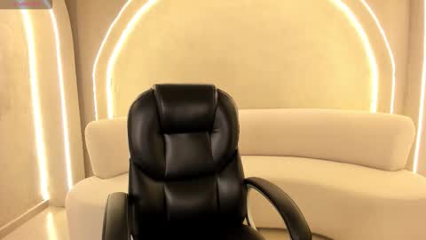 Sunny Rivers online show from 11-14-25, 10:58