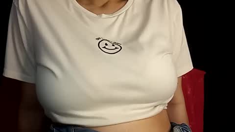 Annie online show from 02-15-25, 01:31