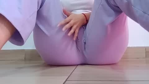 Annie online show from 10-02-25, 05:42