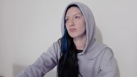 Snapshot of sunshine_girl9 chatting on 01-13-26, 11:21 sunshine_girl9 online show from 01-13-26, 11:21