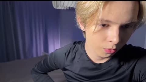 Snapshot of sunshinealex chatting on 02-27-25, 02:54 sunshinealex online show from 02-27-25, 02:54