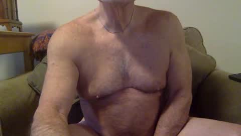 Snapshot of suntrdr077 chatting on 11-30-25, 06:56 suntrdr077 online show from 11-30-25, 06:56