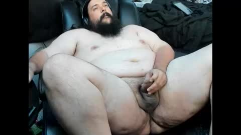 Snapshot of superchubbiguysd chatting on 10-10-25, 05:28 superchubbiguysd online show from 10-10-25, 05:28