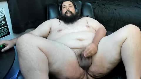 Snapshot of superchubbiguysd chatting on 10-31-25, 05:30 superchubbiguysd online show from 10-31-25, 05:30