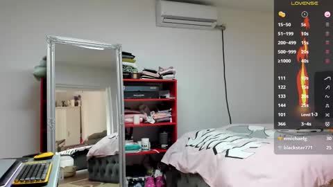 supermanboyxxl online show from 02-11-25, 09:53