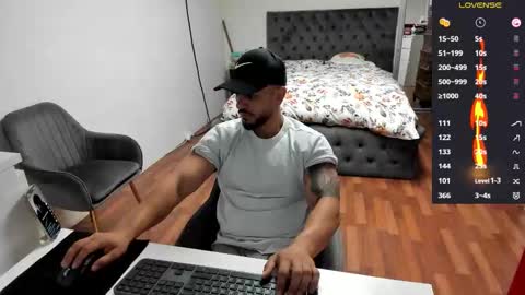 supermanboyxxl online show from 09-25-25, 05:55