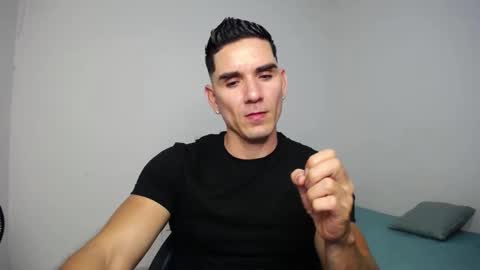 Snapshot of supermen_03 chatting on 01-12-25, 01:21 jhosh online show from 01-12-25, 01:21