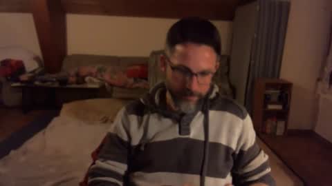 supersquirrel81 online show from 11-06-25, 09:59