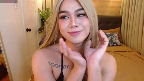 DIANNA online show from 02-13-25, 01:15